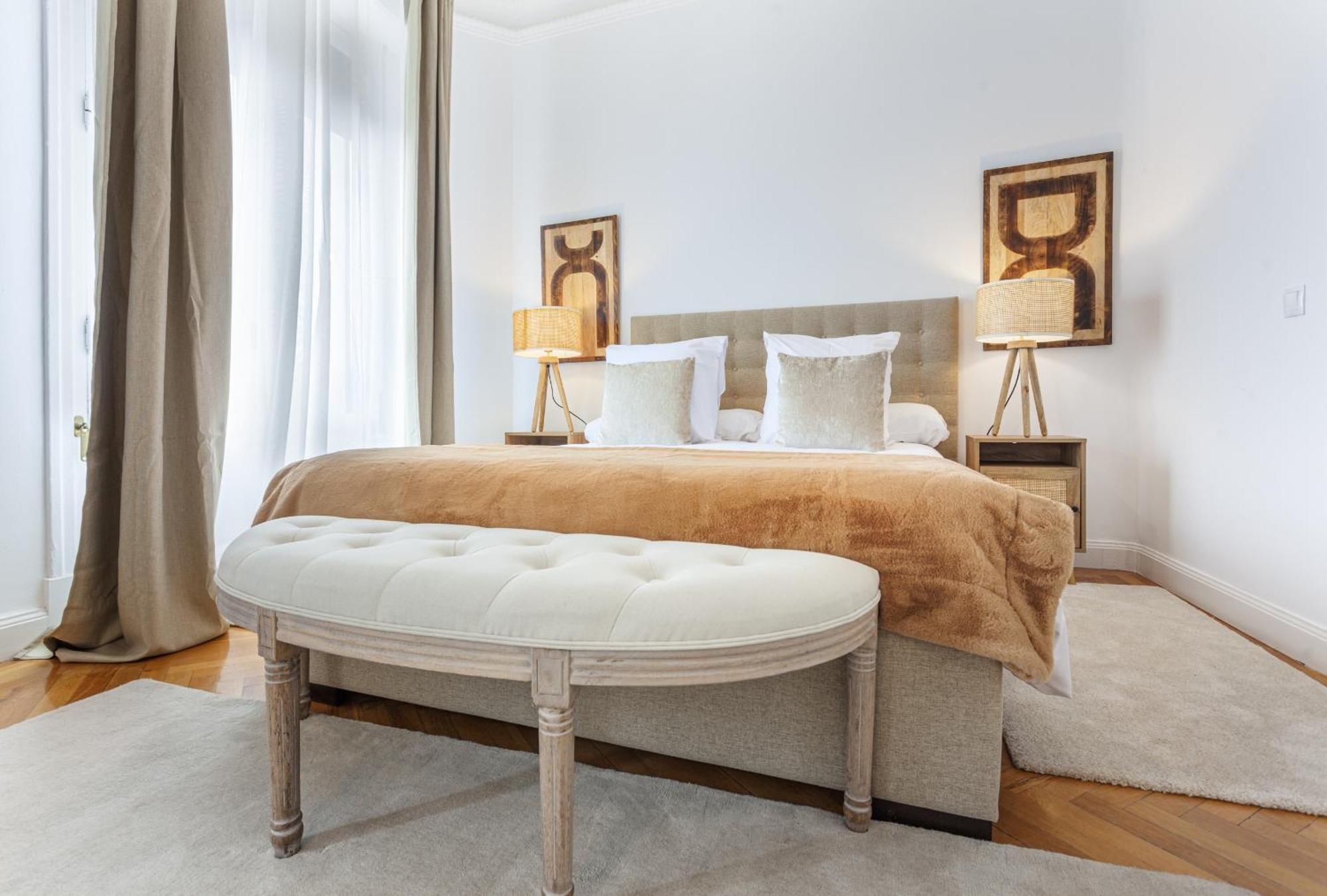 Apartamento Santa Ana Place En 马德里 外观 照片