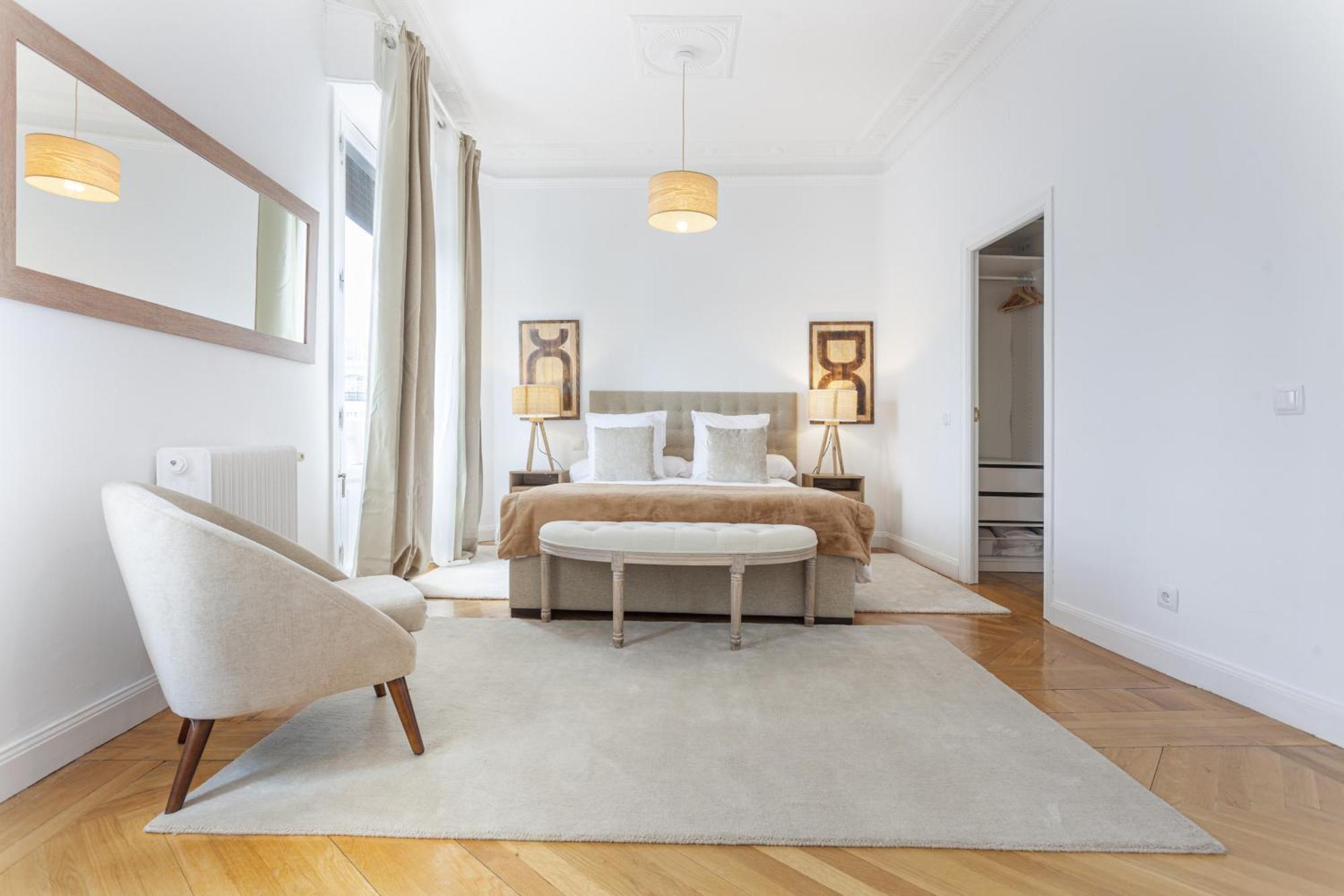 Apartamento Santa Ana Place En 马德里 外观 照片
